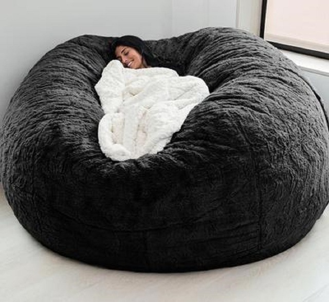Zewnętrzne 7ft Giant Bean Bag Krzesło Lounge Soft Faux Fur Tkanina EPS wypełnienie 4