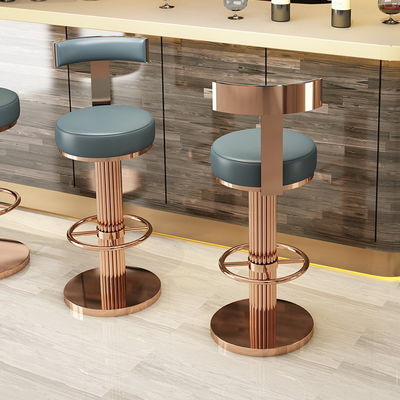 Luxury bar stool z niebieskim aksamitem i złotą ramą metalową